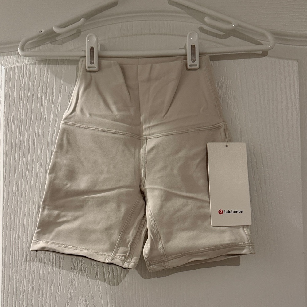 lululemon athletica Beige Women's High Waisted Shorts